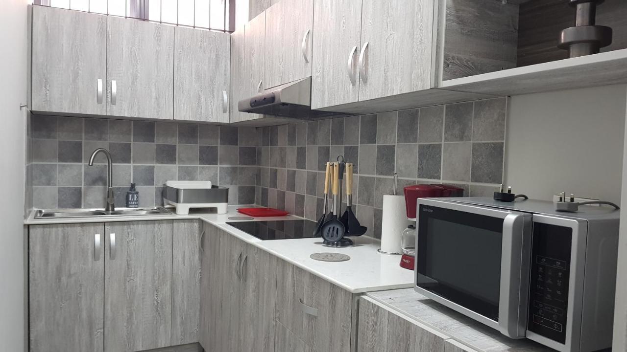 شقة Modern Luxury Studio Fully Equipped Flic-en-Flacq المظهر الخارجي الصورة